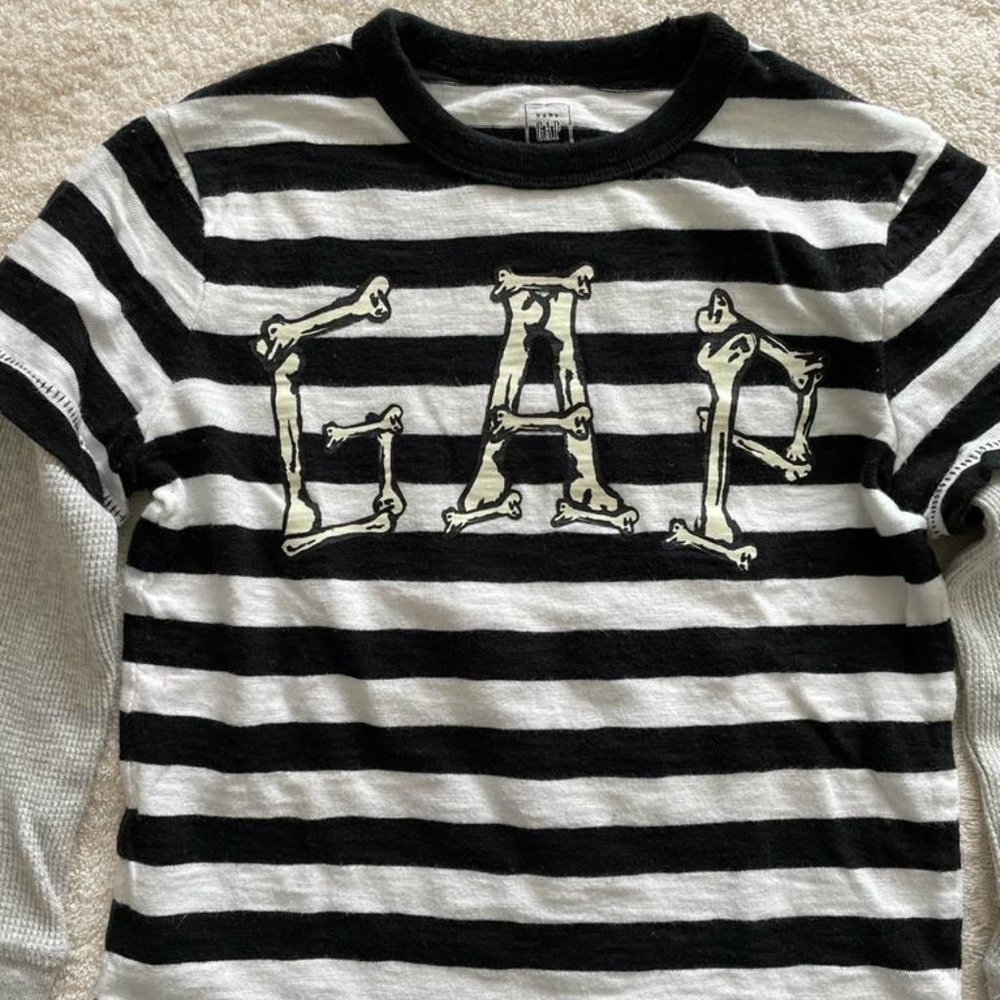 GAP BOYS FULL SLEEVE SHIRT SIZE 4 YEARS